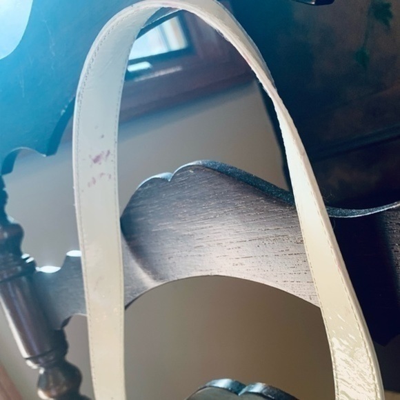 ✨🖤 Tory Burch Black and Cream Patent Leather Tote Bag Bookbag ✨🖤✨ - Picture 7 of 9